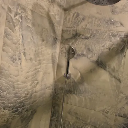 Szálloda Shishly Palace 3*