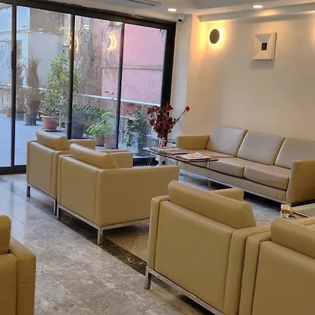Отель Shishly Palace 3*